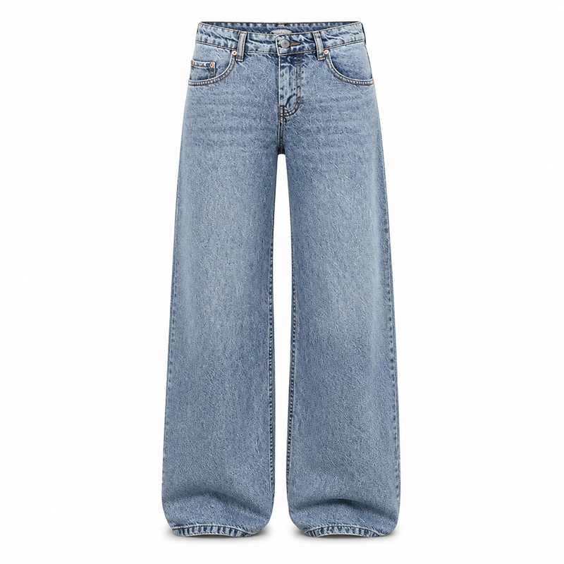 Low-Rise Boyfriend Jeans, freigestellt